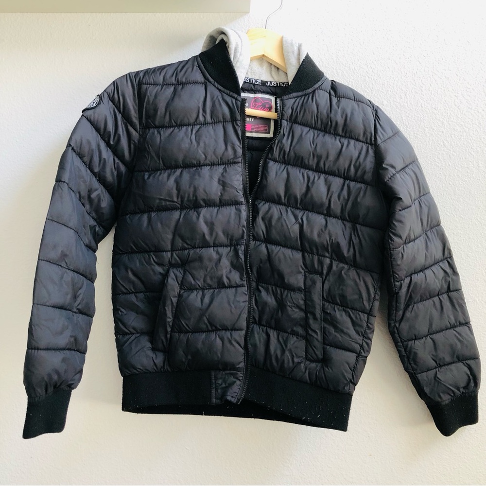 Justice Girls Kids Black Lightweight Puffer Jacket with Hoodie size 12i